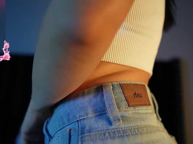 DirtyLittleSlut live cam on BongaCams