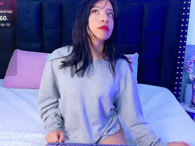 DirtyLittleSlut live cam on BongaCams