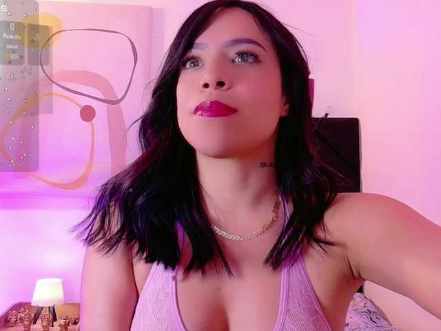 DirtyLittleSlut live webcam show