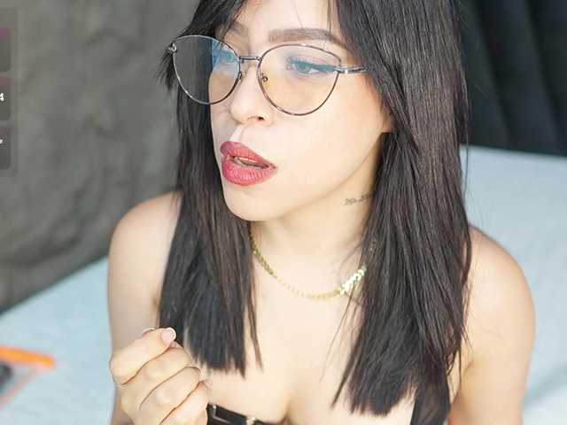 DirtyLittleSlut live cam on BongaCams