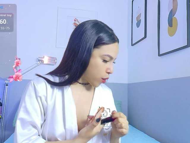 DirtyLittleSlut live cam on BongaCams