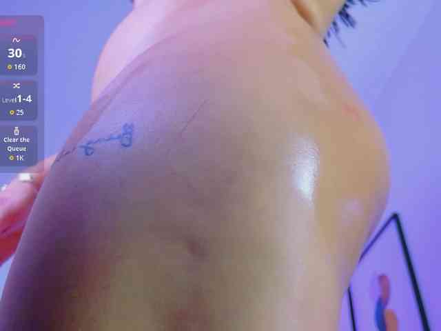 DirtyLittleSlut webcam