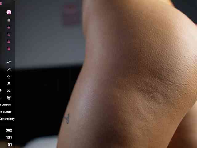 DirtyLittleSlut webcam