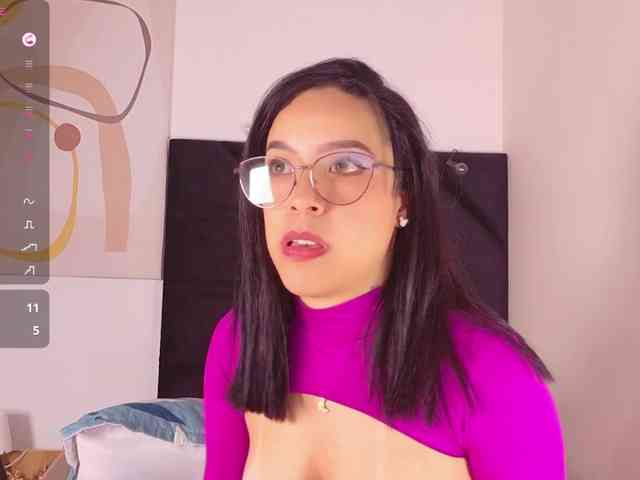 DirtyLittleSlut webcam