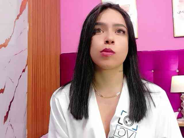 DirtyLittleSlut webcam