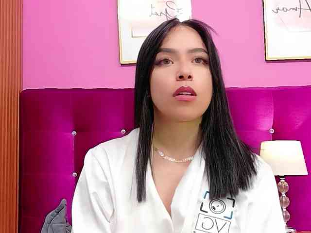dirtylittleslut's live room