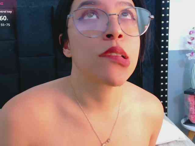 DirtyLittleSlut webcam