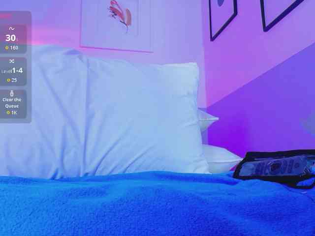 DirtyLittleSlut webcam