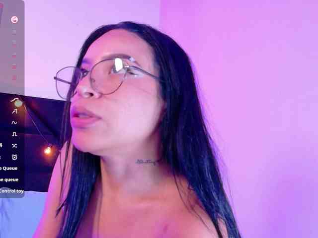 DirtyLittleSlut webcam