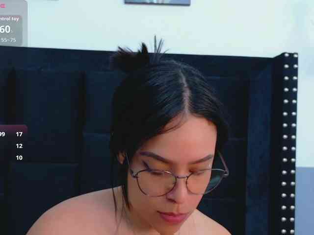 DirtyLittleSlut webcam