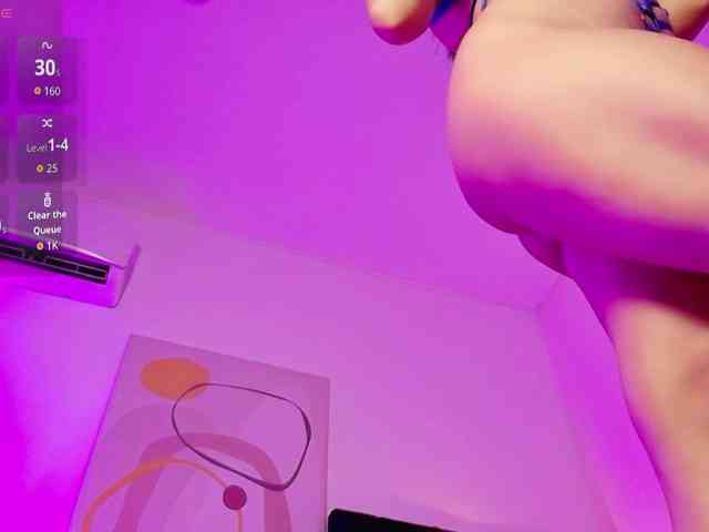 DirtyLittleSlut webcam