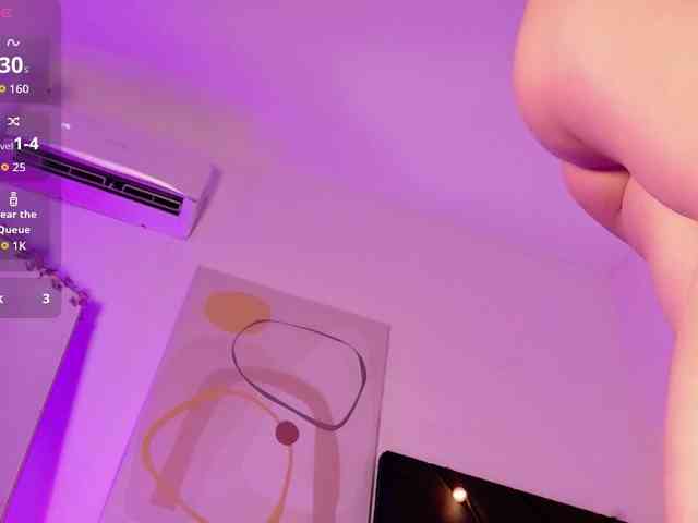 DirtyLittleSlut webcam