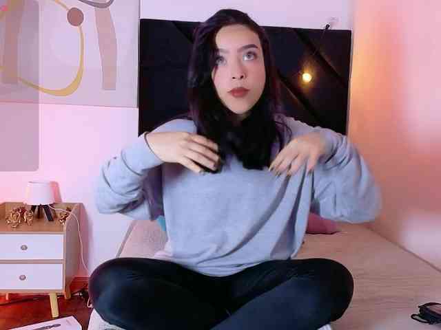 DirtyLittleSlut webcam