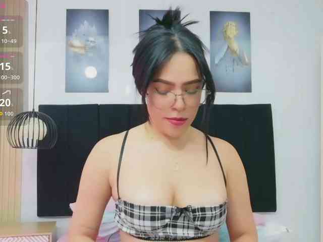 DirtyLittleSlut webcam