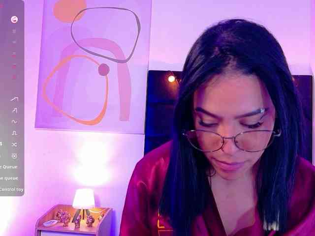 DirtyLittleSlut webcam