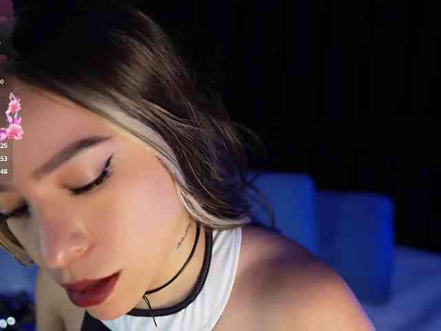 DirtyLittleSlut webcam