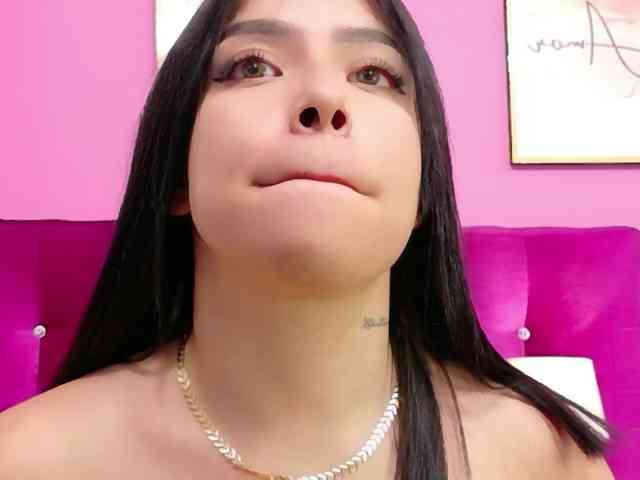 DirtyLittleSlut webcam