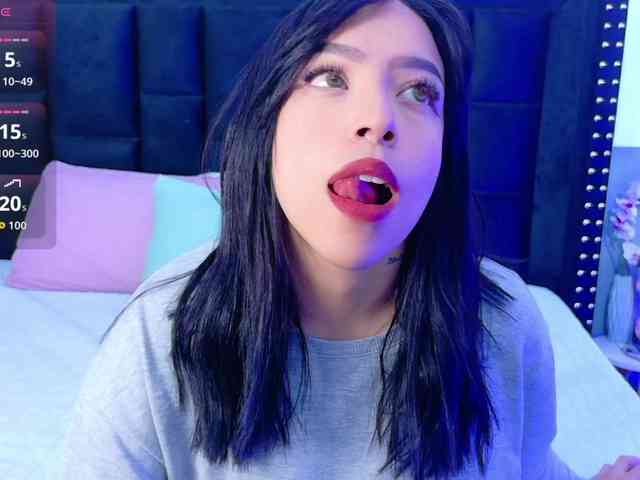 DirtyLittleSlut webcam