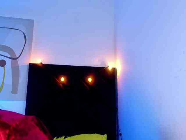 DirtyLittleSlut webcam