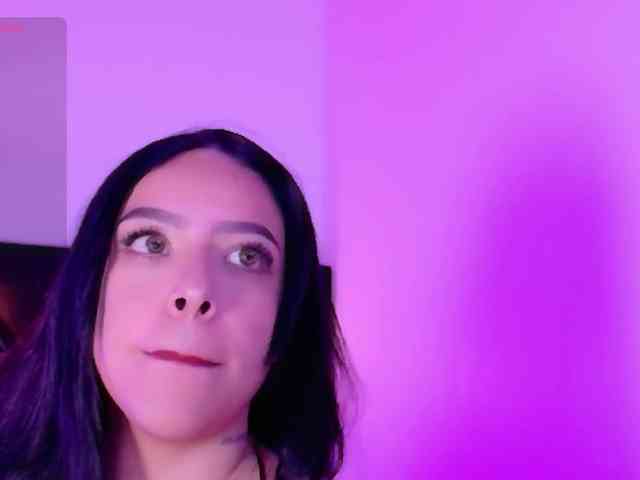 DirtyLittleSlut webcam