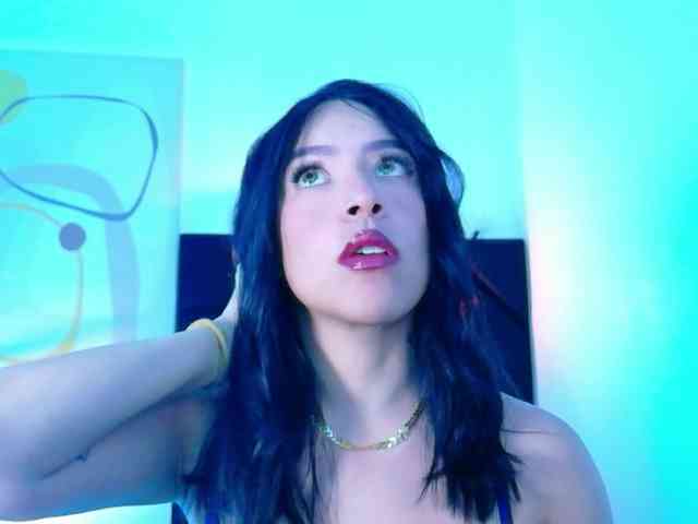 DirtyLittleSlut webcam