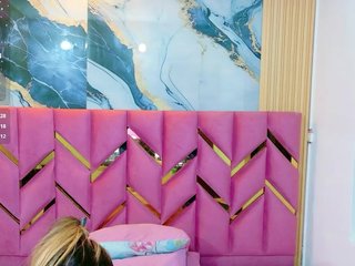 MEGANARIANAA Porn Show