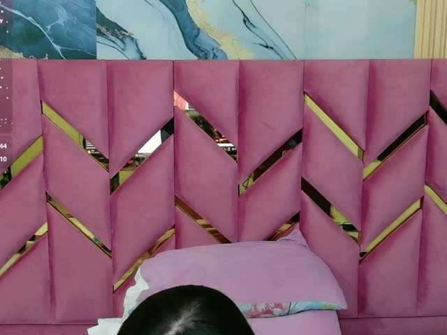 collegepawglovedaddy live cam on BongaCams
