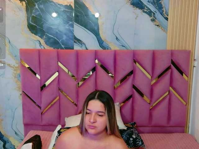 collegepawglovedaddy live cam on BongaCams