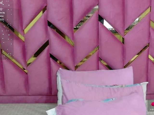 collegepawglovedaddy live cam on BongaCams