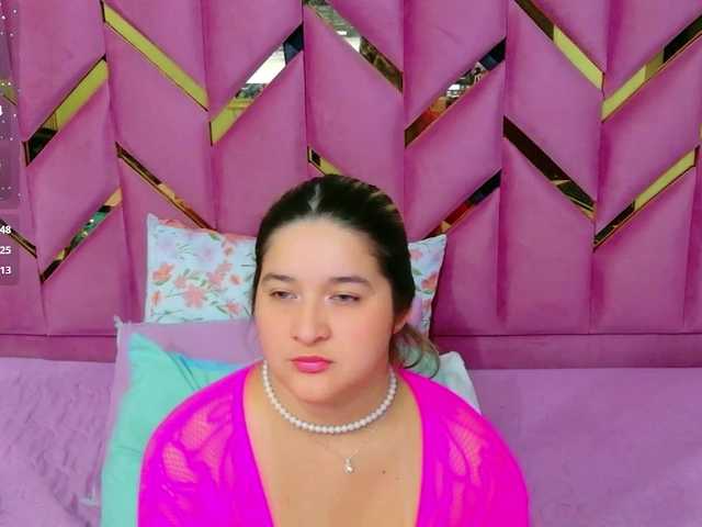 collegepawglovedaddy live cam on BongaCams