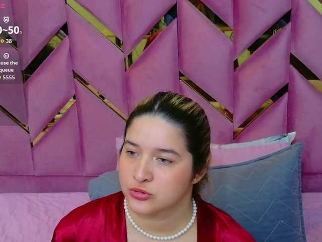 collegepawglovedaddy live cam on BongaCams