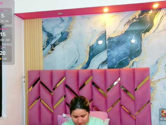collegepawglovedaddy live cam on BongaCams