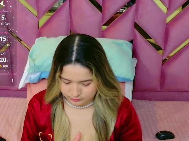 collegepawglovedaddy live cam on BongaCams