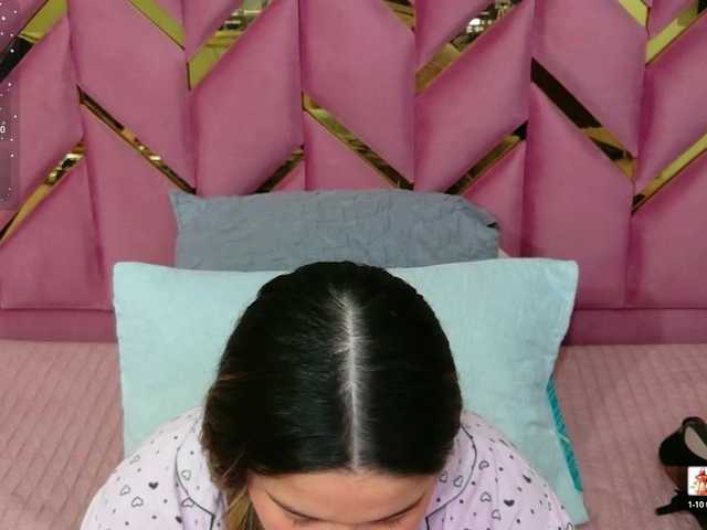 collegepawglovedaddy live cam on BongaCams