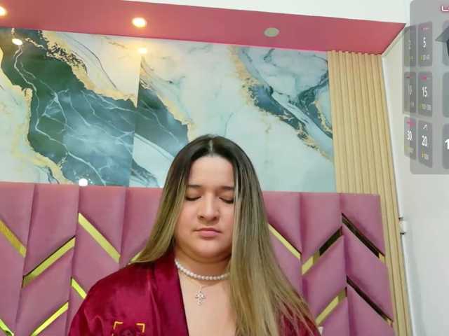 collegepawglovedaddy live cam on BongaCams