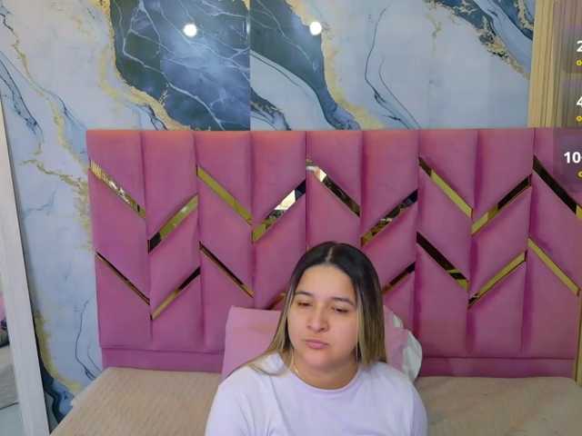 collegepawglovedaddy live cam on BongaCams