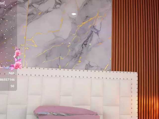 collegepawglovedaddy live cam on BongaCams
