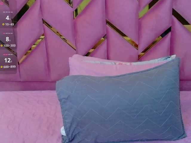 collegepawglovedaddy live cam on BongaCams