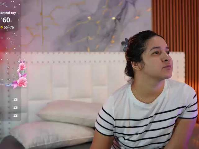 collegepawglovedaddy live cam on BongaCams