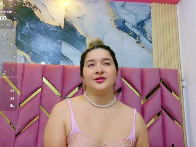 collegepawglovedaddy live cam on BongaCams