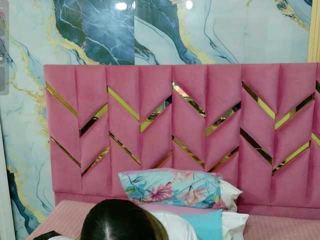collegepawglovedaddy live cam on BongaCams