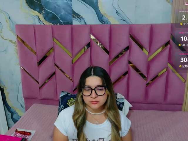 collegepawglovedaddy live cam on BongaCams