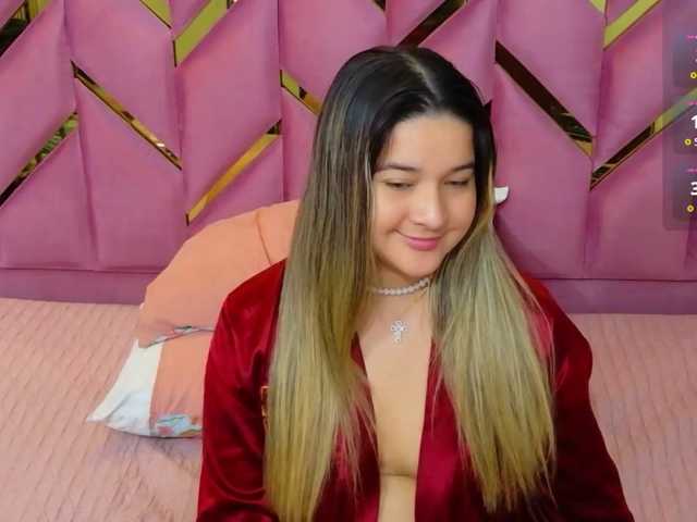 collegepawglovedaddy, live now on BongaCams