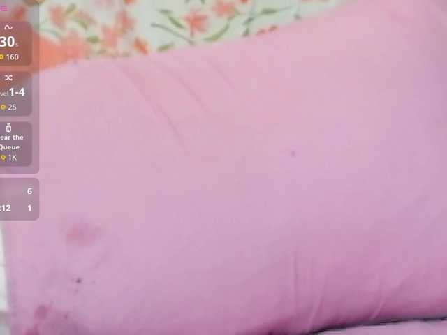 collegepawglovedaddy live cam on BongaCams
