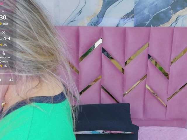 Preview of meganarianaa