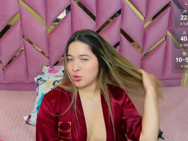 collegepawglovedaddy live cam on BongaCams