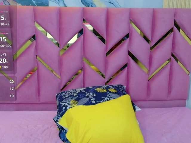 collegepawglovedaddy live cam on BongaCams