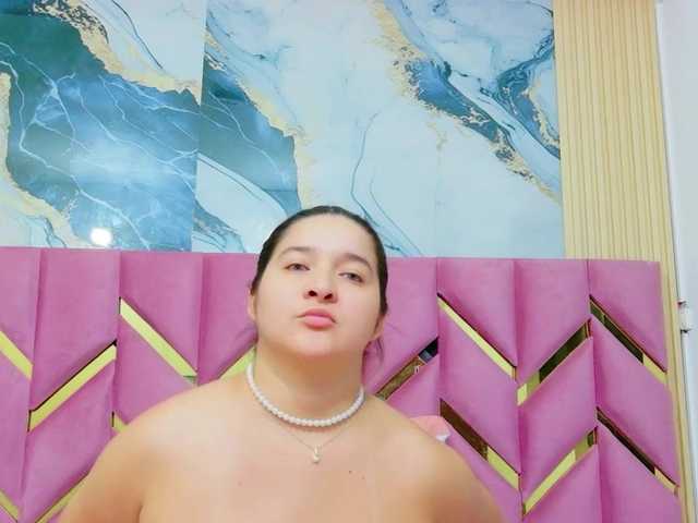 collegepawglovedaddy live cam on BongaCams