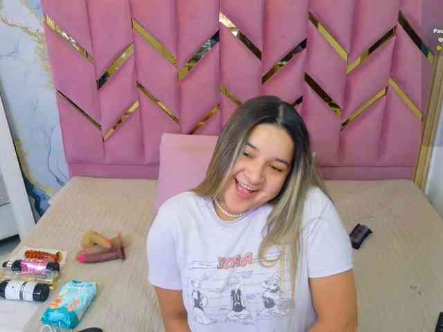 MEGANARIANAA