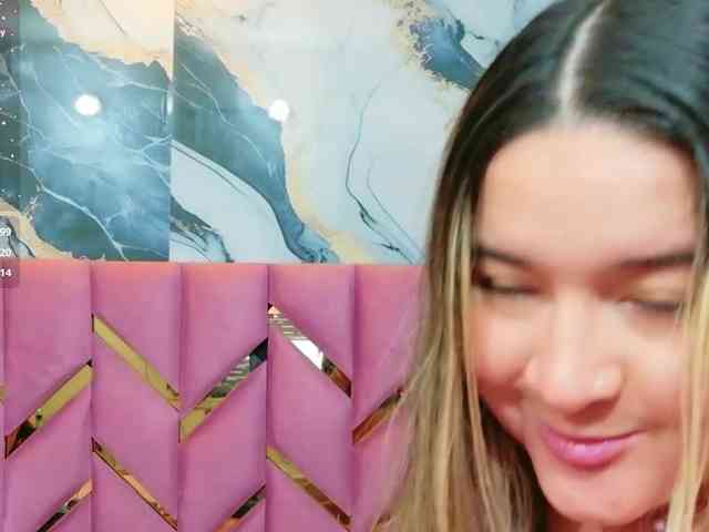 collegepawgloved... Live Webcam on BongaCams